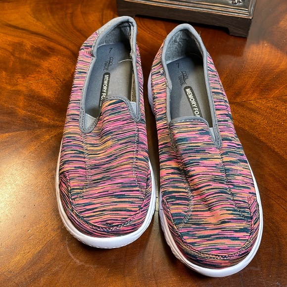 LADIES COOL WAVE MEMORY FOAM SIZE 7 Black/White\Hot Pink and Tan. - Picture 2 of 14